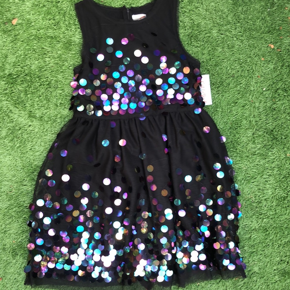 Girls party dress